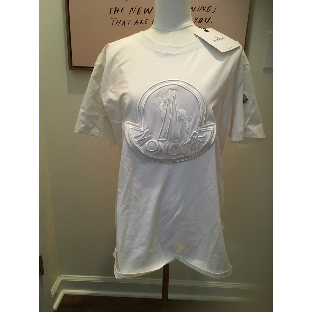 Moncler White Embossed Logo T-Shirt Short Sleeve Crewneck Luxury Tee NEW